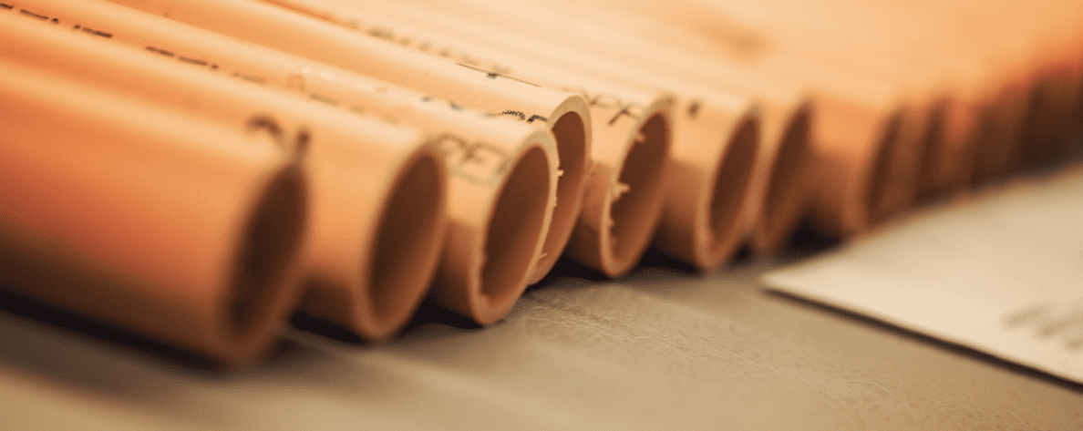 Tubos DE CPVC BlazeMaster® em fila